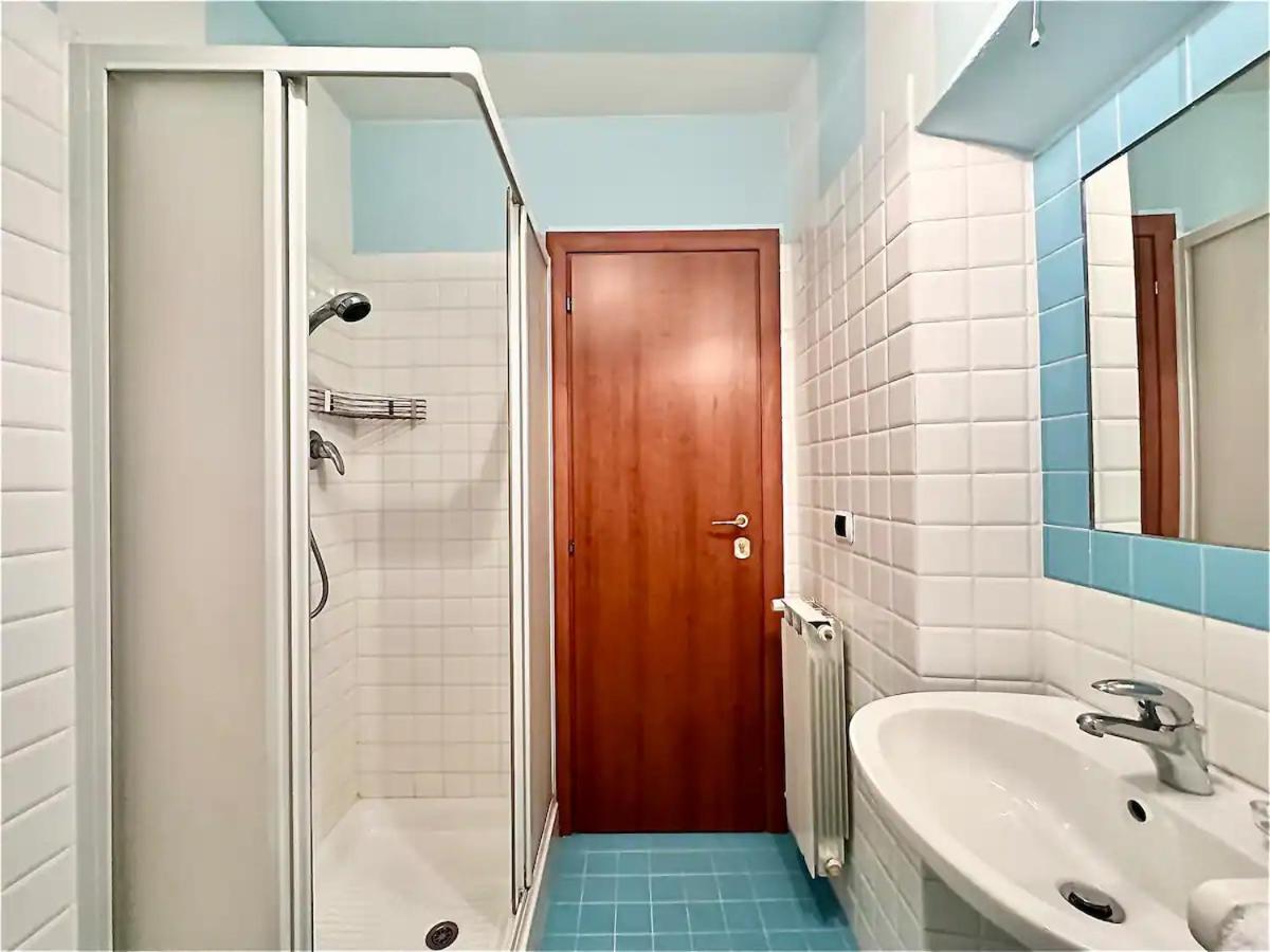Raffaelli Rooms Travel Florence Close San Frediano المظهر الخارجي الصورة